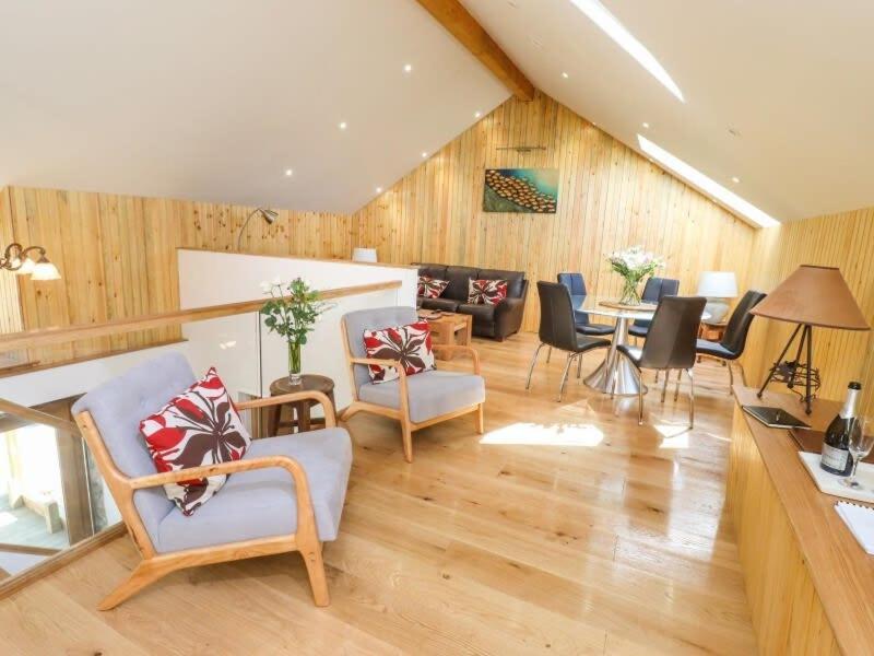 Holiday home The Meeting House